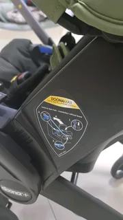 Doona carseat stroller isofix