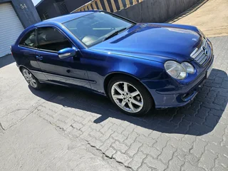 2005 Mercedes Benz C230 Coupe V6 Manual
