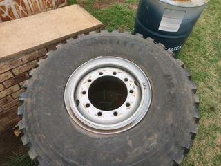 Truck 4x4 Tyre Tire