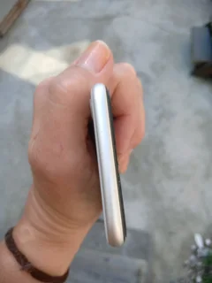 iPhone SE 3rd gen with 128gb storage