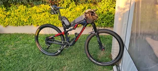 Momsen Vipa Ultra dual suspension MTB