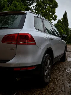 VW TOUAREG 3.6 V6 Fsi, R159 000