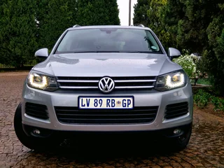 VW TOUAREG 3.6 V6 Fsi, R159 000