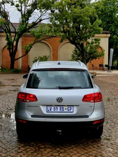 VW TOUAREG 3.6 V6 Fsi, R159 000