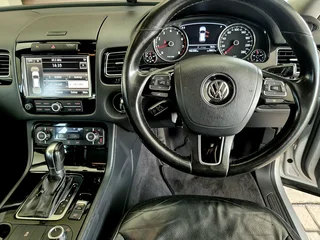 VW TOUAREG 3.6 V6 Fsi, R159 000