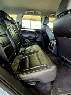 VW TOUAREG 3.6 V6 Fsi, R159 000