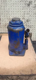 30 Ton hydraulic jack