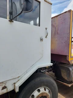 1978 Oshkosh 16T Double axle.