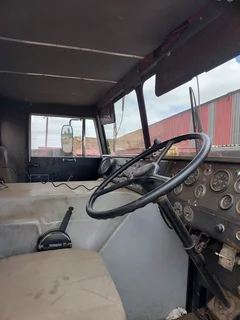 1978 Oshkosh 16T Double axle.