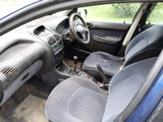 2002 Peugeot 206 Hatchback for sale as non runner read ad.