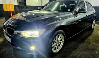 2013 BMW F30 320i Automatic