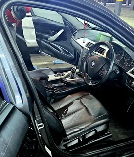 2013 BMW F30 320i Automatic