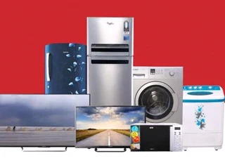 WE DO HOUSEHOLD AND GARAGE CLEARANCES. I CAN HELP.LET ME HELP YOU TO CLEAR