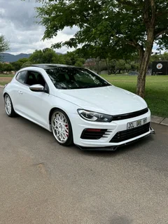 Vw Scirroco 2.0 tsi R DSG