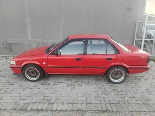 1990 Toyota Corolla Sedan