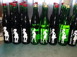 Sandblasting and customizing glasses