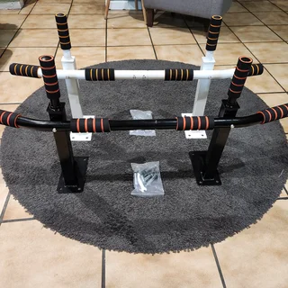 Heavy Duty Wall Mounted Multi Grip Pull Up Bar for Sale!