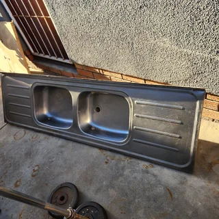 Double Sink for Sale!