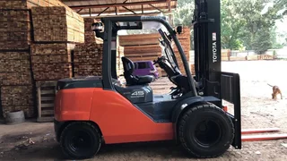 Various Forklift Options - Refurbished