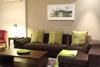 STUNNING AND IMMACULATE, LUXURY 2-BEDROOM APARTMENT FOR THE DISCERNING TENANT