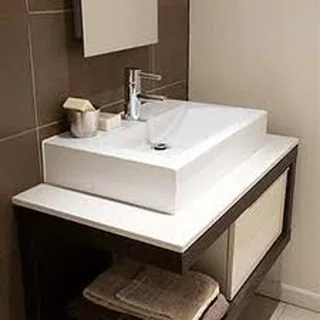 STUNNING AND IMMACULATE, LUXURY 2-BEDROOM APARTMENT FOR THE DISCERNING TENANT