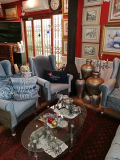 House FULLY FURNISHED TO SHARE IN SECURITY COMPLEX PARKING INSIDE COMPLEX AVAILABLE.