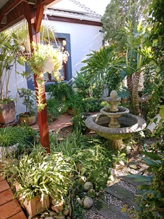 House FULLY FURNISHED TO SHARE IN SECURITY COMPLEX PARKING INSIDE COMPLEX AVAILABLE.