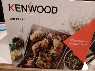 Brand NEW KENWOOD AIRFRYER STILL IN FACTORY SEALED PACKAGE, RECIPE BOOK INCLUDED.