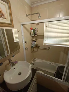 House FULLY FURNISHED TO SHARE IN SECURITY COMPLEX SINGLE PARKING INSIDE COMPLEX AVAILABLE.