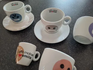 EMOJI CAPPUCCINO CUPS FOR SALE  - set of 6 &#43; espresso - LIKE NEW