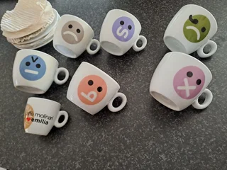 EMOJI CAPPUCCINO CUPS FOR SALE  - set of 6 &#43; espresso - LIKE NEW