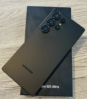 Samsung S25 Ultimate 1tb