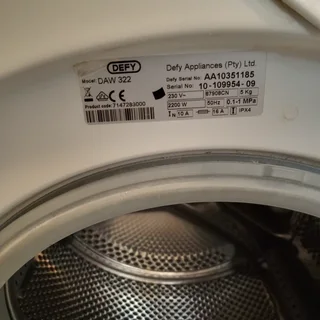 Washing Machine, Defy Front Loader, Fully Auto, 6kg, R1 250 neg