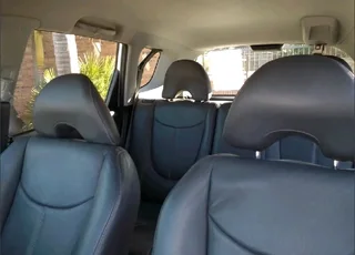 SOLD(Gillroy&#39;s Cars, since 2008)Honda Jazz 1.5i V-Tec(Auto) Ltd edition