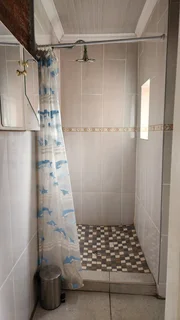 A neat and spacious 1-bedroom cottage available immediately for rent