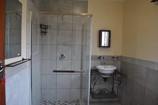 Flat to rent, Rooihuiskraal, Centurion
