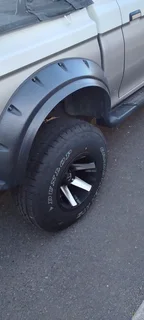 2003 Mitsubishi colt rodeo d/c 3000i v6 4x4