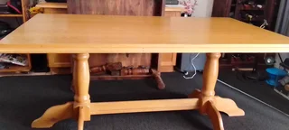 Oak Dining table set with 6 chairs