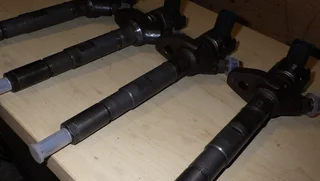 Hyundai H1 D4CB Bosh Injectors