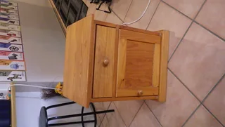 Oregon Pine Bedside drawer