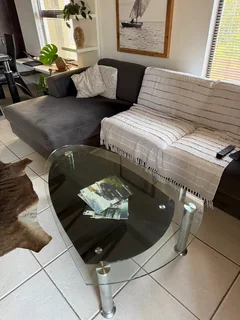 2bed 2bath for sale in Bryanston. To view, please contact 0827554433