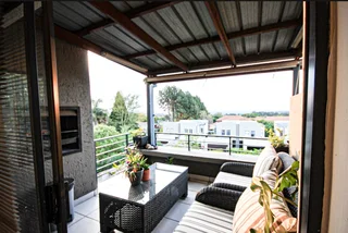 2 BED 2 BATH APARTMENT FOR RENT IN BRYANSTON. TO VIEW, PLEASE CONTACT 0827554433 (WHATSAPP ONLY)