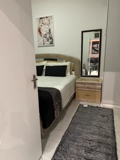 2bed 2bath to let in Bryanston. to view Whatsapp 0827554433