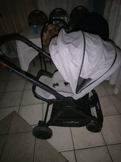 Baby/toddler pram