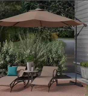 Cantilever umbrella