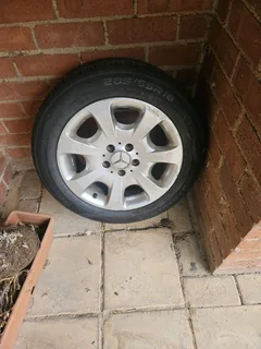 Hardly used Mercedes Tyre