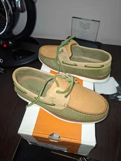 Timberland Authentic 2-Eye Boat Shoe For Men In Tan and Khaki -UK 7.