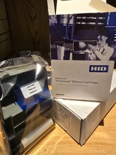 Fargo DTC1250e business card printer