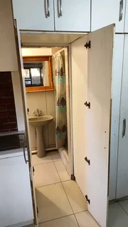 Bachelor Outbuilding Available in Hayfields, Pmb