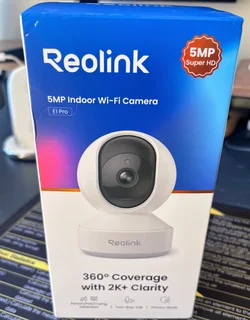Reolink E1 Pro 5MP Indoor Wi-Fi Camera + 32GB Memory Card